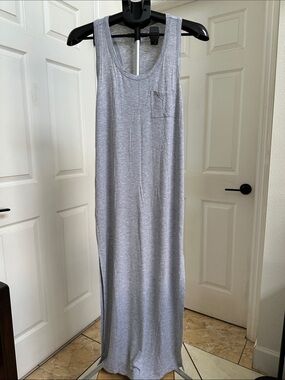 Women’s Light Heather Gray Sleeveless Racerback Maxi Tank Dress in Size S
